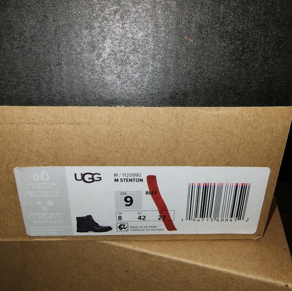 Waterproof boot - Picture 9 of 16